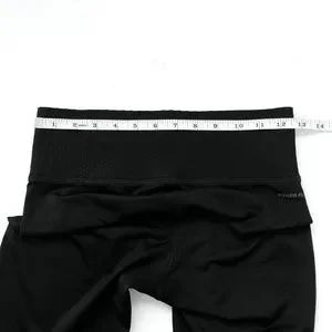 Champion Power Flex Black Capri Leggings Yoga Pants Sz S